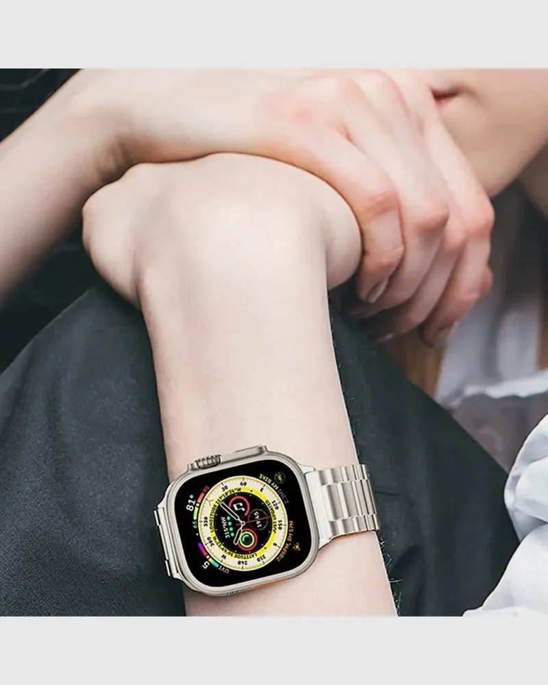 Alternative view of Classic Stainless Steel Apple Watch Band - Starlight